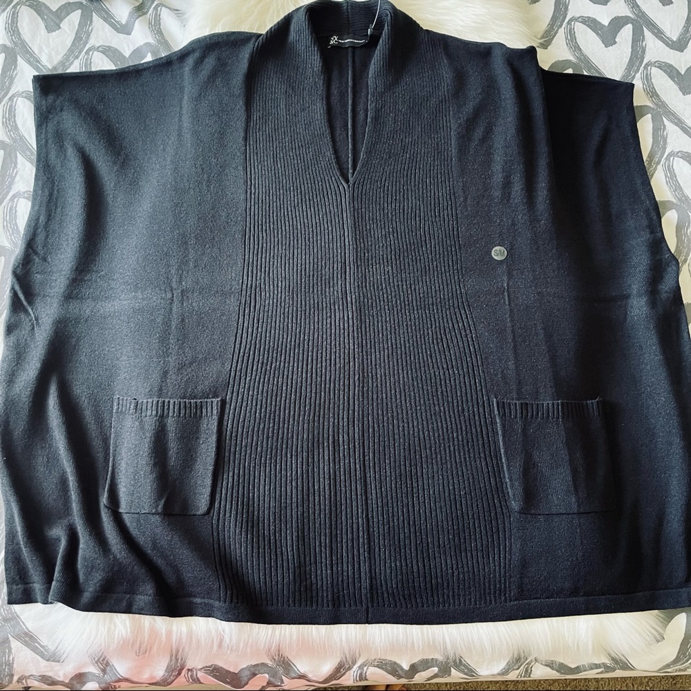 New York & Company V-Neck Poncho